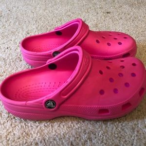 Women’s crocs size 8